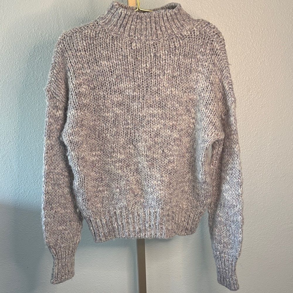Melrose and Market Soft Knit acrylic/alpaca/wool-Lavendar Sweater- medium
